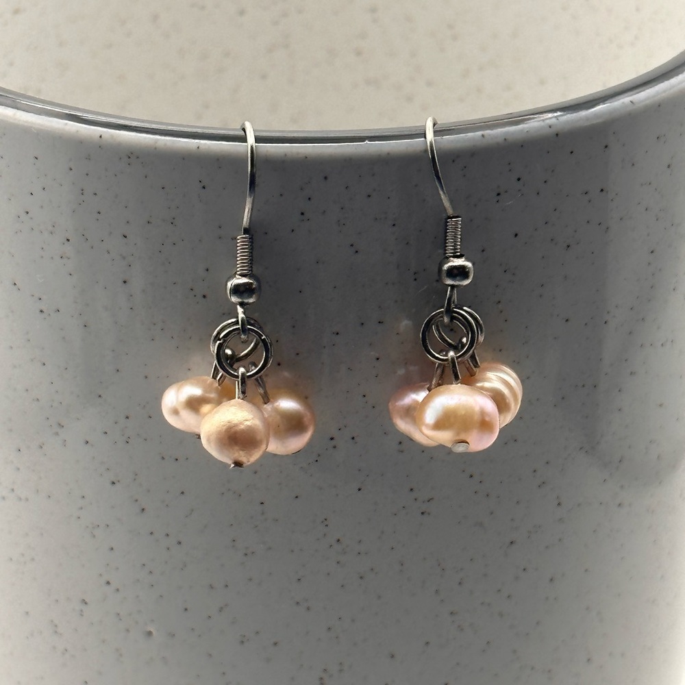 Fresh Pearl  Earrings